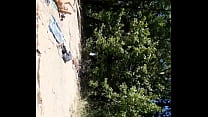 Юноша пишет на камеру половую щелочку пышногрудой старухи в синем лифчике и жарит её в анал